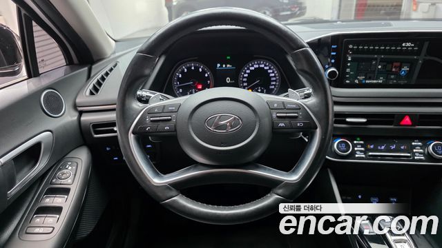 Hyundai Sonata (DN8) 2.0 Modern 2023 — фото 14