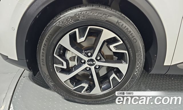 Kia Sportage Hybrid (V) Signature Gravity 2WD 2023 — фото 5