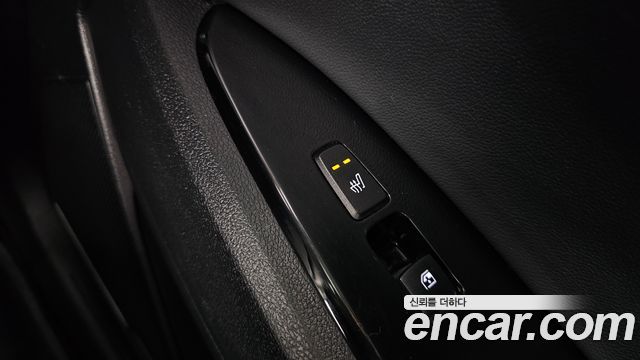 Kia Sportage Hybrid (V) Signature Gravity 2WD 2023 — фото 17