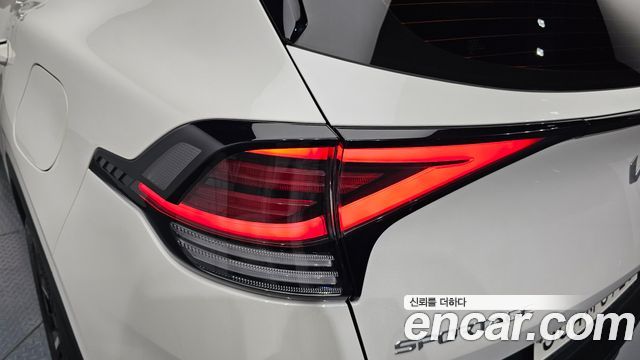Kia Sportage Hybrid (V) Signature Gravity 2WD 2023 — фото 23