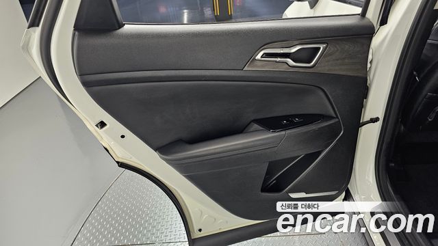 Kia Sportage Hybrid (V) Signature Gravity 2WD 2023 — фото 25