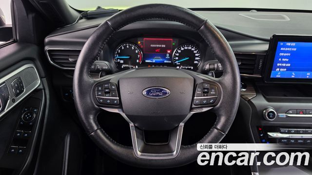 Ford Explorer (VI) 2.3 LimIted 4WD 2020 — фото 17