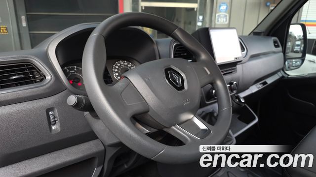 Renault Korea Master 2.3 Van L 2024 — фото 12