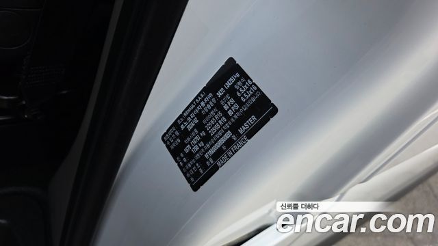 Renault Korea Master 2.3 Van L 2024 — фото 29