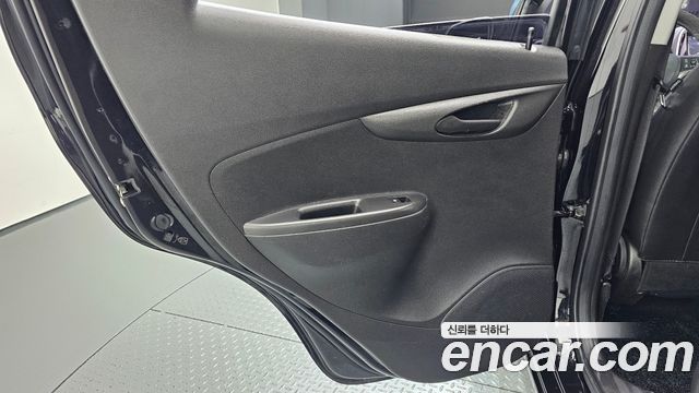 Chevrolet Next Spark LT Plus 2017 — фото 25