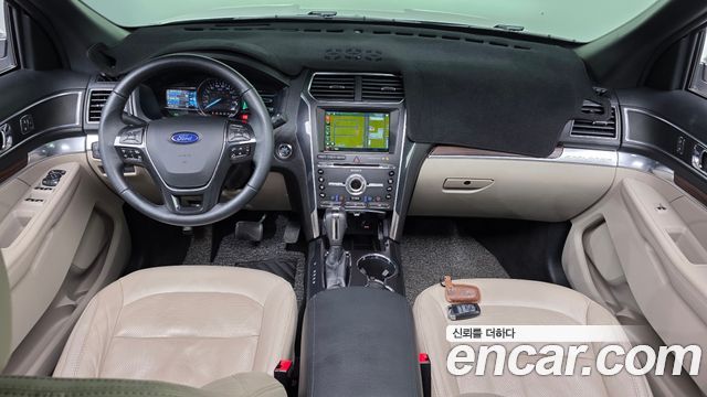 Ford Explorer 2.3 Limited 4WD 5th 2018 — фото 7