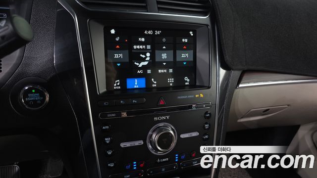 Ford Explorer 2.3 Limited 4WD 5th 2018 — фото 16