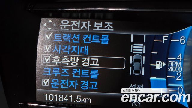 Ford Explorer 2.3 Limited 4WD 5th 2018 — фото 32