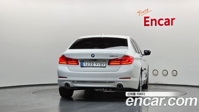 BMW 5 Series (G30) 520d Luxury Plus 2020 — фото 4