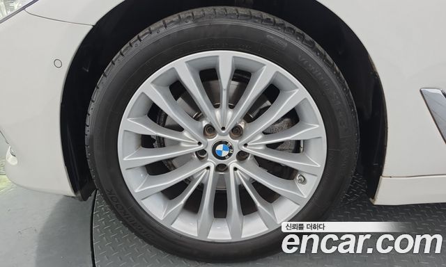 BMW 5 Series (G30) 520d Luxury Plus 2020 — фото 5