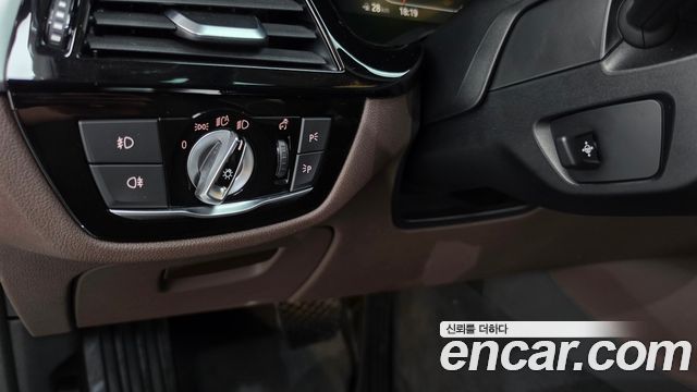 BMW 5 Series (G30) 520d Luxury Plus 2020 — фото 34