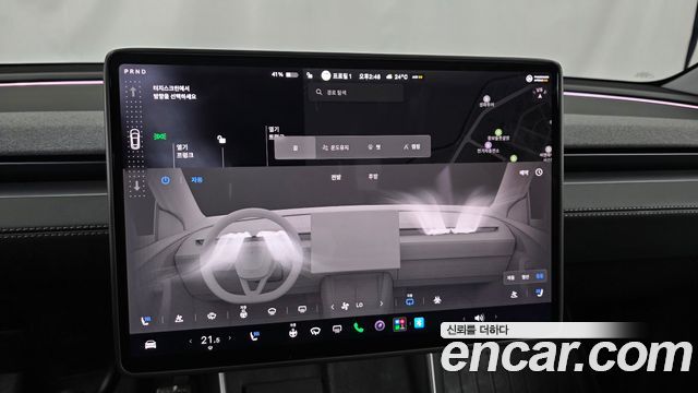 Tesla Model Y RWD 2025 — фото 18
