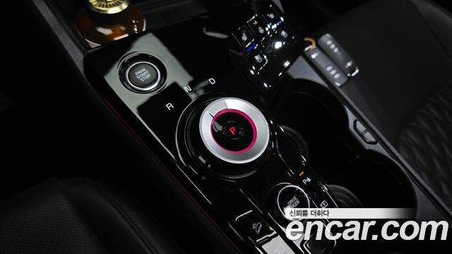 Kia Sportage (V) LPG 2.0 2WD Signature 2024 — фото 9