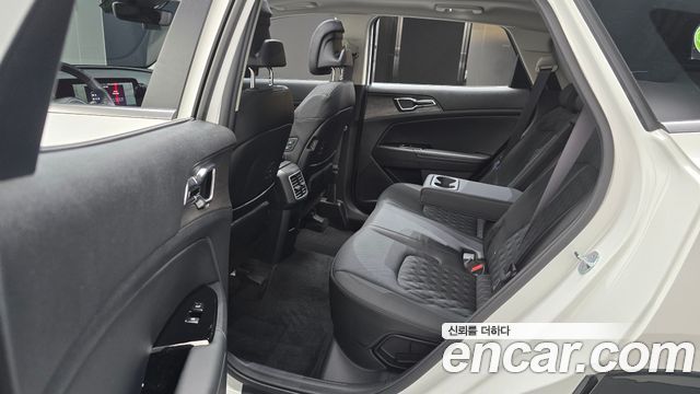 Kia Sportage (V) LPG 2.0 2WD Signature 2024 — фото 12
