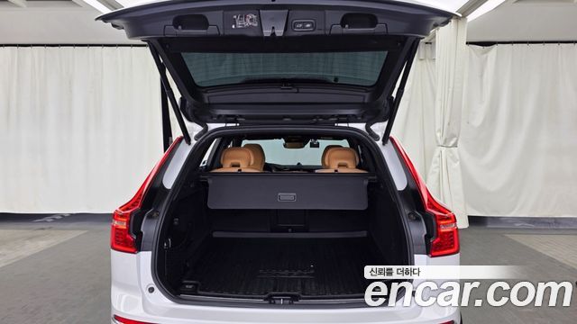 Volvo XC60 (II) D5 Inscription 2020 — фото 24