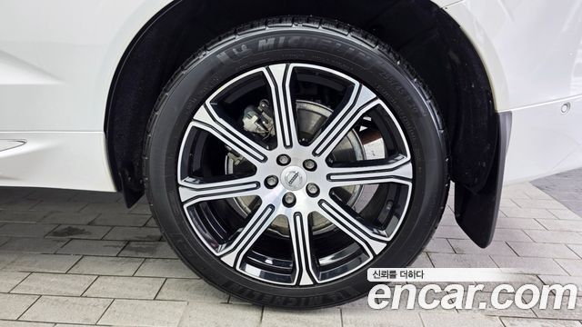 Volvo XC60 (II) D5 Inscription 2020 — фото 27