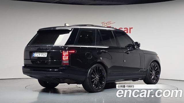 Land Rover Range Rover (IV) 4.4 SDV8 Vogue SE DIESEL 2017 — фото 2