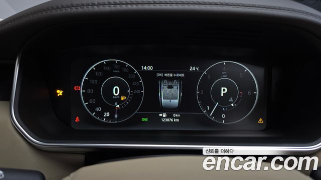 Land Rover Range Rover (IV) 4.4 SDV8 Vogue SE DIESEL 2017 — фото 8