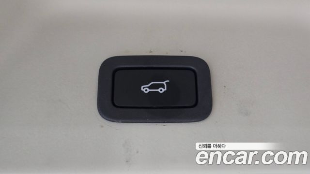 Land Rover Range Rover (IV) 4.4 SDV8 Vogue SE DIESEL 2017 — фото 20