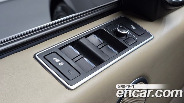 Land Rover Range Rover (IV) 4.4 SDV8 Vogue SE DIESEL 2017 — фото 36