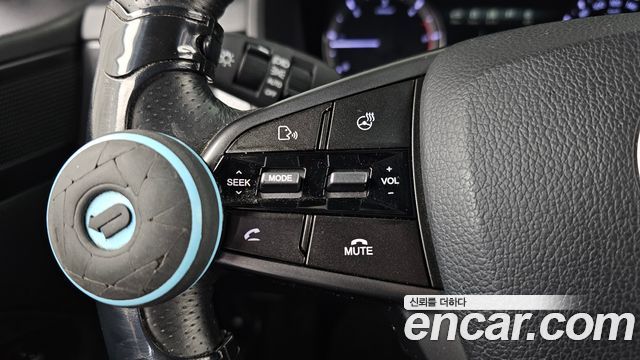 KG Mobility (SsangYong) Rexton Sports Khan Diesel 2.2 4WD Dynamic Edition (5-Link) 2021 — фото 18