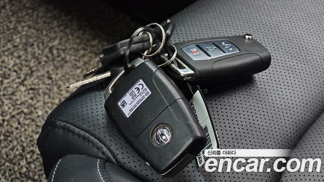 KG Mobility (SsangYong) Rexton Sports Khan Diesel 2.2 4WD Dynamic Edition (5-Link) 2021 — фото 29