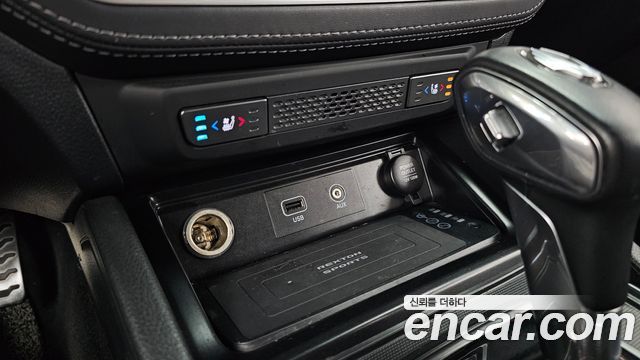 KG Mobility (SsangYong) Rexton Sports Khan Diesel 2.2 4WD Dynamic Edition (5-Link) 2021 — фото 36
