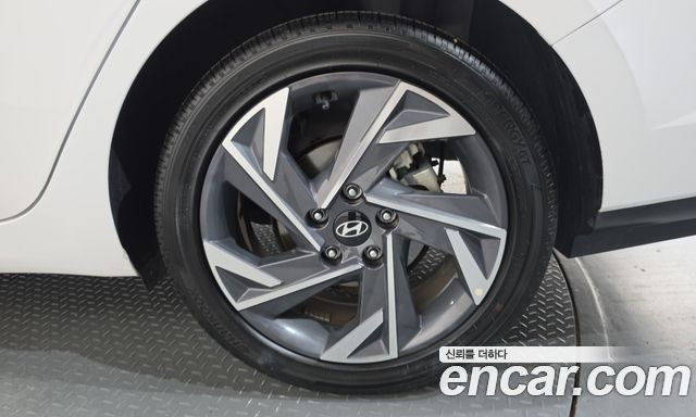 Hyundai Avante (CN7) 1.6 Inspiration 2025 — фото 27