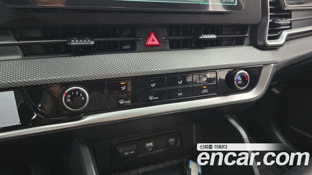 Kia Sportage (V) Diesel 2.0 2WD Trendy 2022 — фото 30