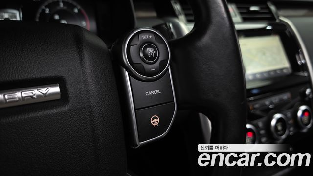 Land Rover Discovery 5 3.0 TD6 HSE 2018 — фото 27