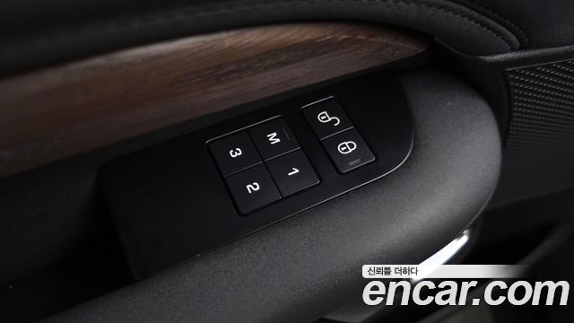Land Rover Discovery 5 3.0 TD6 HSE 2018 — фото 37