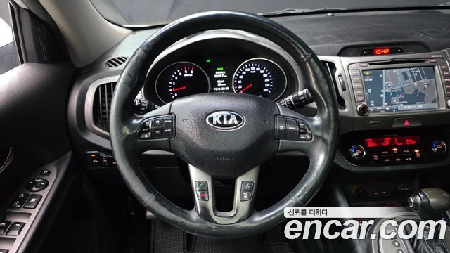 Kia Sportage R Diesel 2WD Noblesse 2014 — фото 13