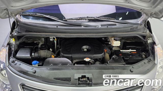Hyundai Grand Starex 5-Seater VAN Smart 2018 — фото 6