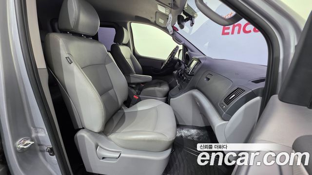 Hyundai Grand Starex 5-Seater VAN Smart 2018 — фото 10