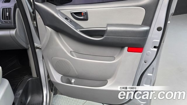 Hyundai Grand Starex 5-Seater VAN Smart 2018 — фото 25