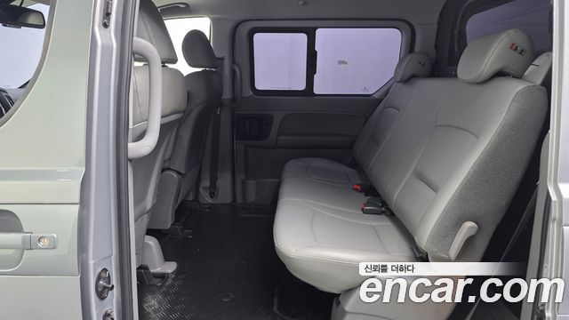 Hyundai Grand Starex 5-Seater VAN Smart 2018 — фото 26