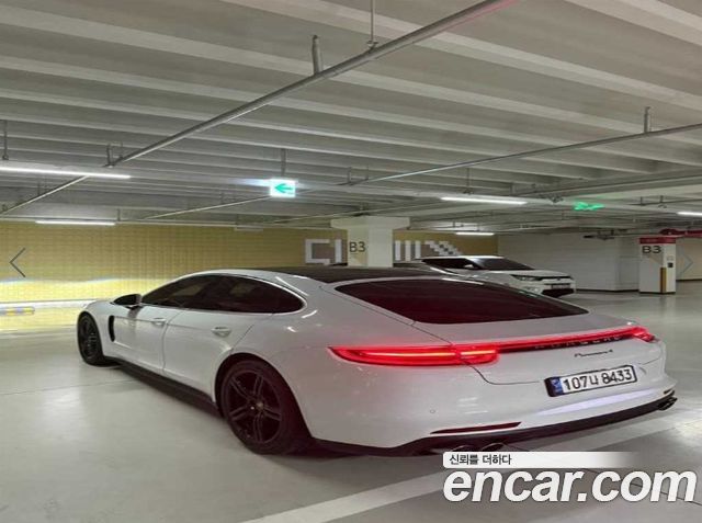Porsche Panamera (971) 3.0 AWD 2018 — фото 4
