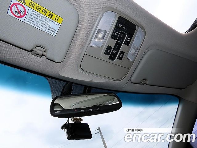 Kia Carnival 9-seater Luxury 2016 — фото 19