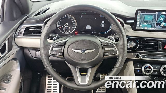 Genesis G70 Shooting Brake Gasoline 2.0T 2WD 2023 — фото 17