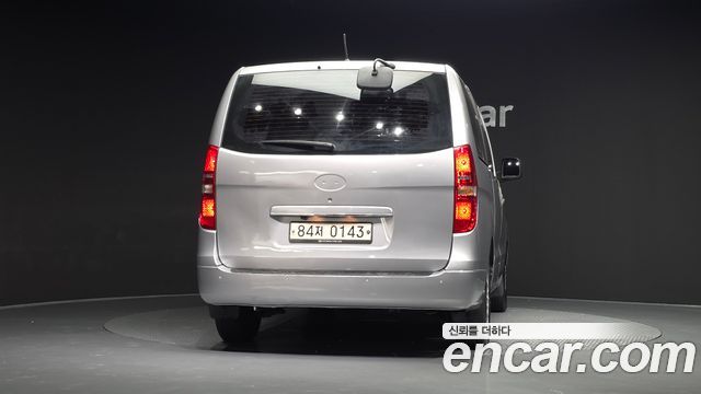 Hyundai Grand Starex Van 3-Seater Smart 2020 — фото 4