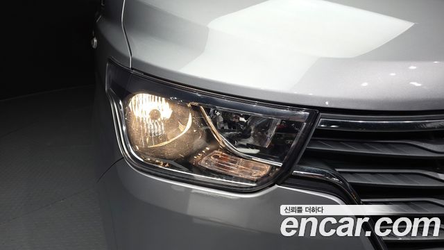 Hyundai Grand Starex Van 3-Seater Smart 2020 — фото 22