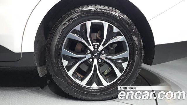 Kia Carnival (IV) Gasoline 9-Seater Prestige 2023 — фото 27