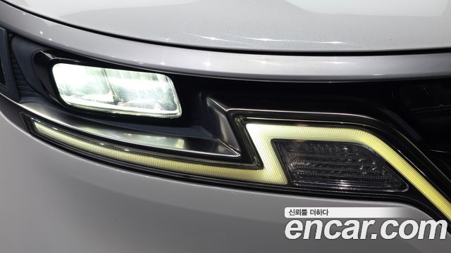 Kia Carnival (IV) Gasoline 9-Seater Prestige 2023 — фото 28