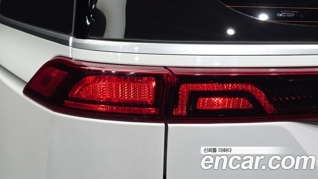 Kia Carnival (IV) Gasoline 9-Seater Prestige 2023 — фото 29