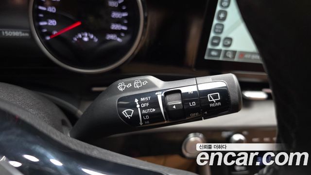 Kia Carnival (IV) Gasoline 9-Seater Prestige 2023 — фото 34