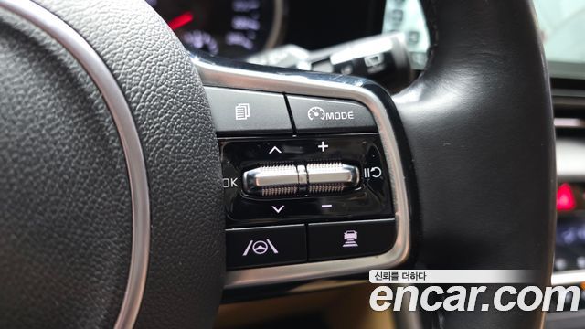 Kia Carnival (IV) Gasoline 9-Seater Prestige 2023 — фото 37
