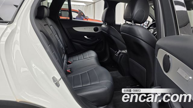 Mercedes-Benz GLC-Class (X253) GLC350e 4MATIC 2019 — фото 11