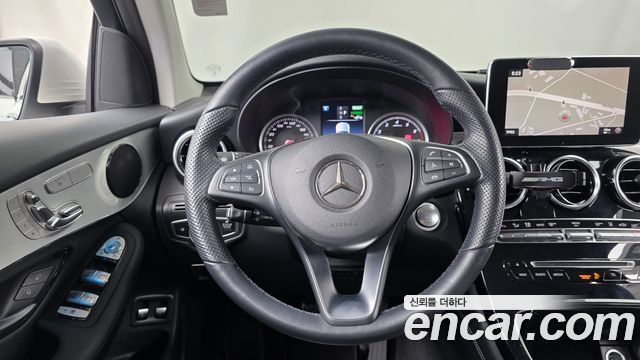 Mercedes-Benz GLC-Class (X253) GLC350e 4MATIC 2019 — фото 12