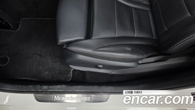 Mercedes-Benz GLC-Class (X253) GLC350e 4MATIC 2019 — фото 31