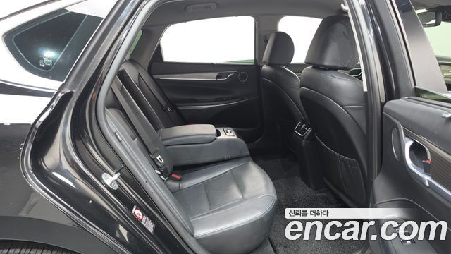 Hyundai Grandeur (IG) 2.4 Premium Special 2018 — фото 15